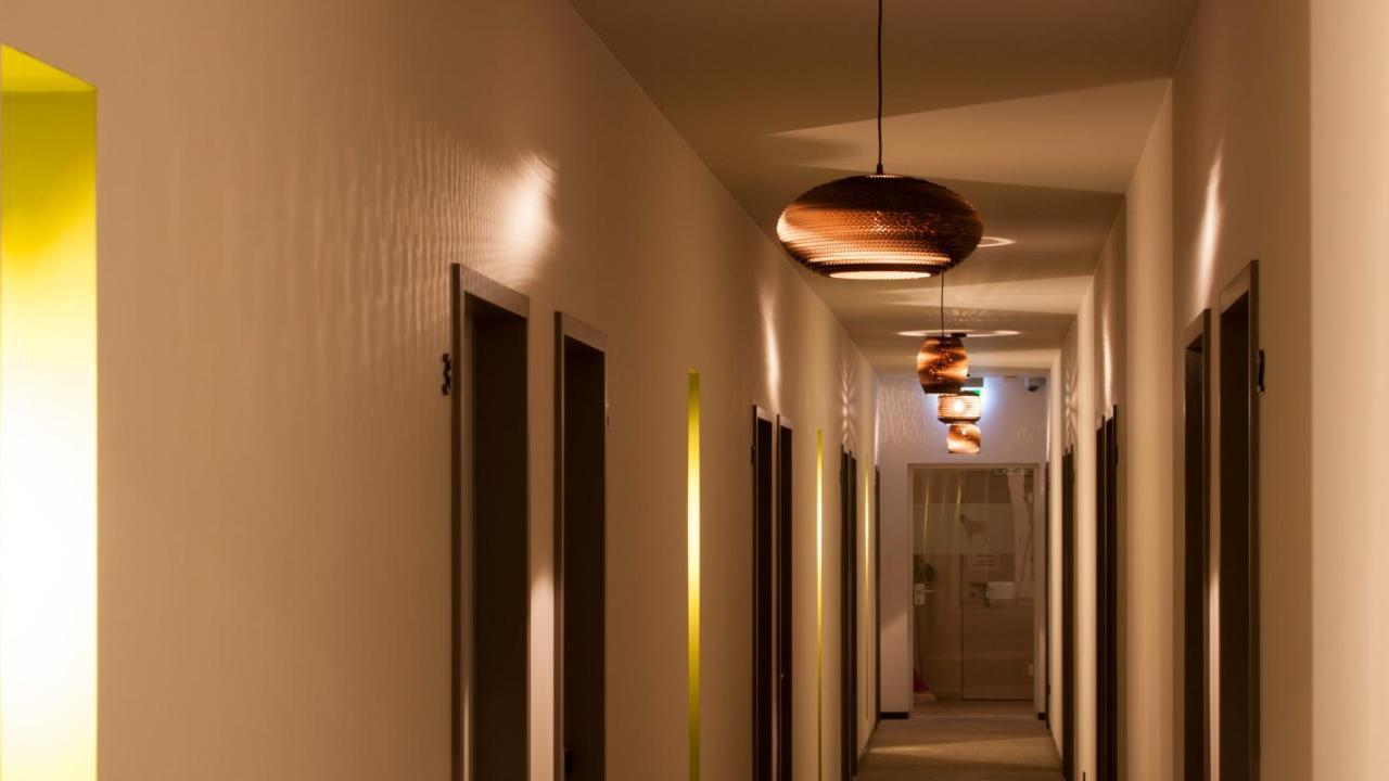Room For Rent Унтергахінг Екстер'єр фото